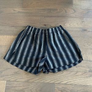 Women’s Striped Dressy Shorts